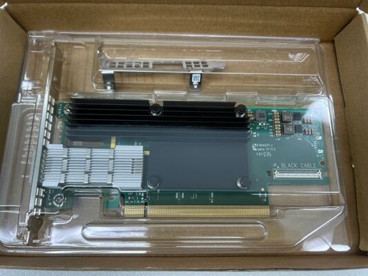 NVIDIA ConnectX-6 MCX653105A-HDAT 200Gb/s HDR InfiniBand Adapter สําหรับ HPC AI Datacenter คลัสเตอร์