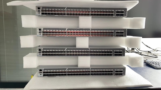 Dell Connectrix DS6620B สวิตช์ไฟเบอร์ออปติก 24 พอร์ต 32Gb/S Enterprise Network Switch