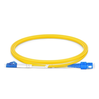 5 ม. LC UPC ถึง SC UPC สายแพทช์ไฟเบอร์เพล็กซ์ OS2 โหมดเดียว