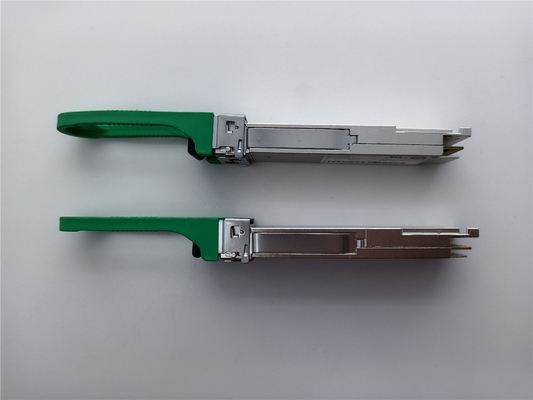 โบรคเกด 57-1000480-01 XBR-000285 128G QSFP28 2km 1310nm SMF Transceiver Module พร้อม LC Connector