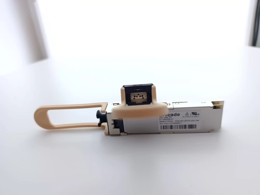 โบรคเกด 57-1000326-01 XBR-100G-SR4-0288 100GBASE-SR4 100m 850nm QSFP+ โมดูลตัวรับ