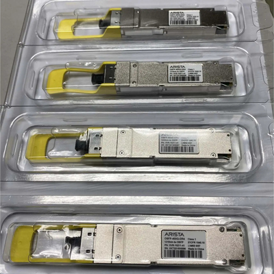 ตัวรับส่งสัญญาณไฟเบอร์ออปติก Arista QDD-400G-VSR4 400GBASE-VSR4 ระยะทางสูงสุด 50 เมตร ตัวรับส่งสัญญาณออปติกแบบเสียบได้ในอนาคต พร้อมเทคโนโลยี CPO