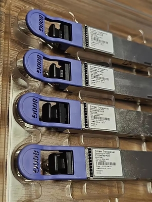 Finisar QSFP-DD-800G-DR8 500M SMF MPO16 โมดูลออปติกคู่ 100G เครือข่ายสวิทช์ 16 คอร์ความจุ 40G อุปกรณ์ไฟเบอร์ออปติก