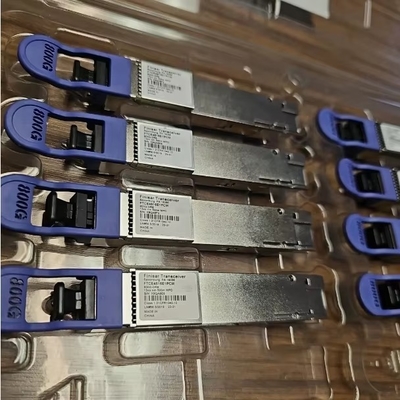 โมดูลออปติคัลแบบขนาน Finisar QSFP-DD-800G-DR8 500m SMF MPO16 ใหม่ อัตราความเร็วสูง 800G สวิตช์เครือข่าย 16 คอร์ ความจุ 400G อุปกรณ์ไฟเบอร์ออปติก