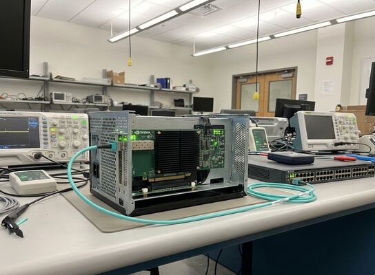 Mellanox MCX75310AAS-NEAT ConnectX-7 400Gb/s NDR InfiniBand Single Port OSFP PCIe 5.0 x16 การ์ดเครือข่ายสําหรับ AI Server