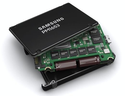 Samsung MZQL27T6HBLA-00A07 PM9A3 7.68TB U.2 NVMe SSD PCIe4.0 x4 2.5" ศูนย์ข้อมูลธุรกิจ ดิสก์รัฐแข็ง