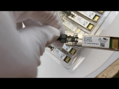 โบรคเกด 57-1000485-01 SW-SEC XBR-000412 XBR-000413 SFP+ 32G 850nm MMF